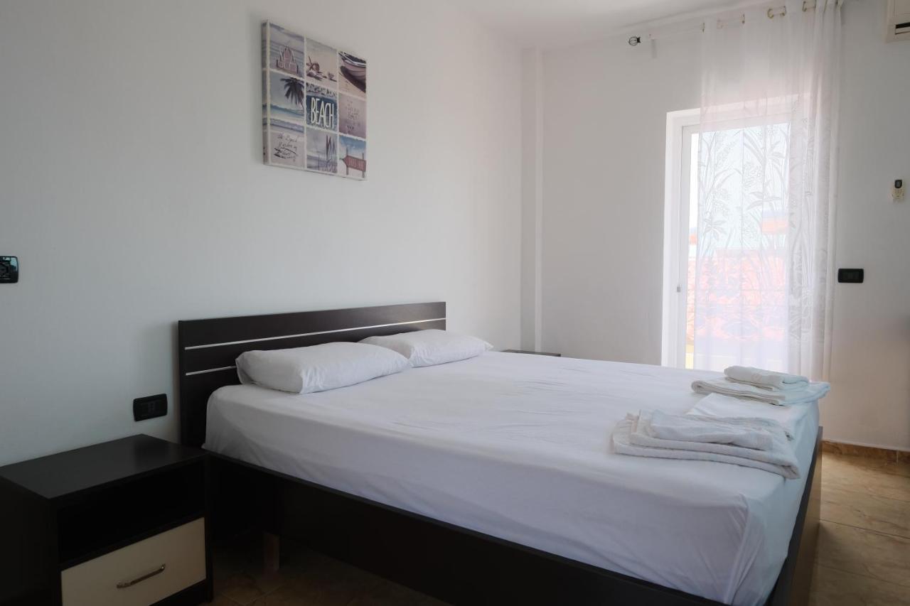 Mehilli Hotel Dhermi Exterior photo