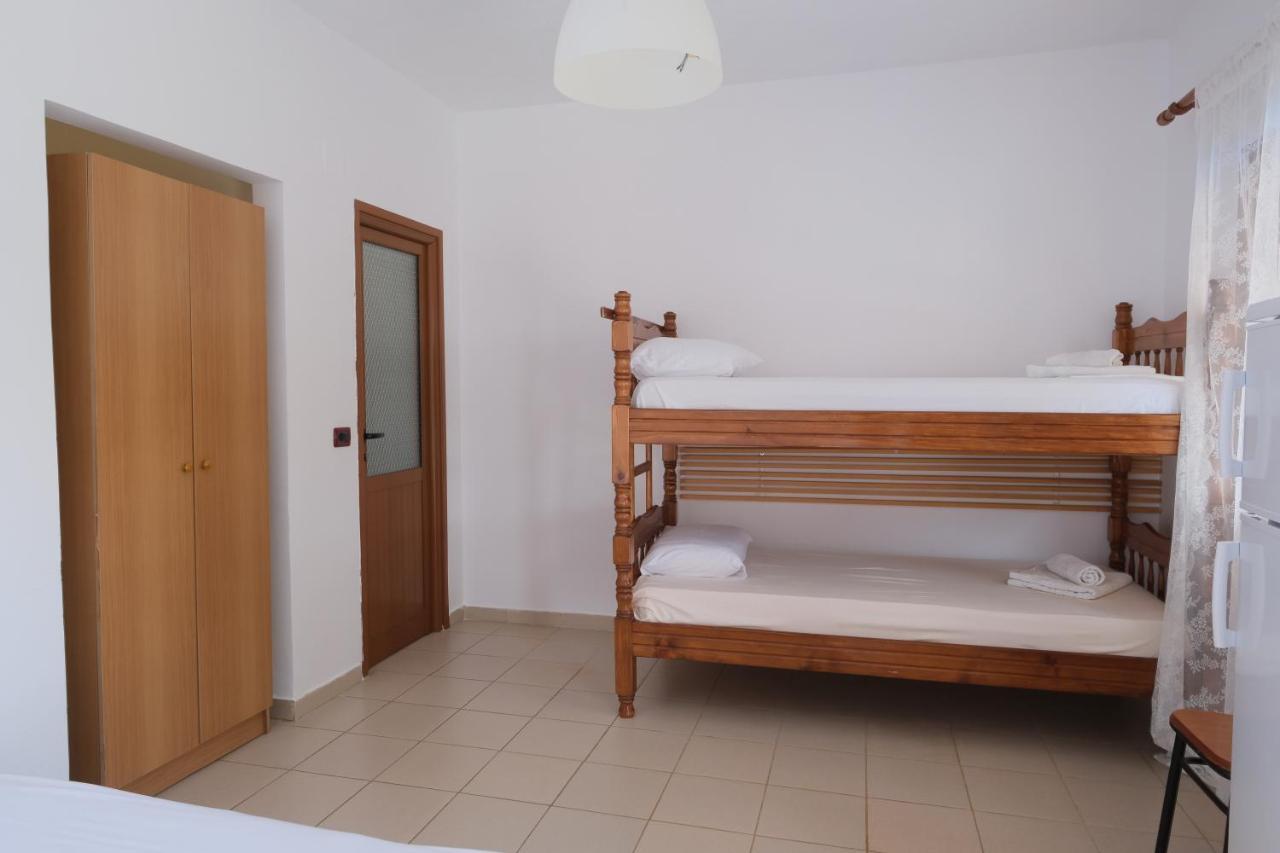 Mehilli Hotel Dhermi Exterior photo